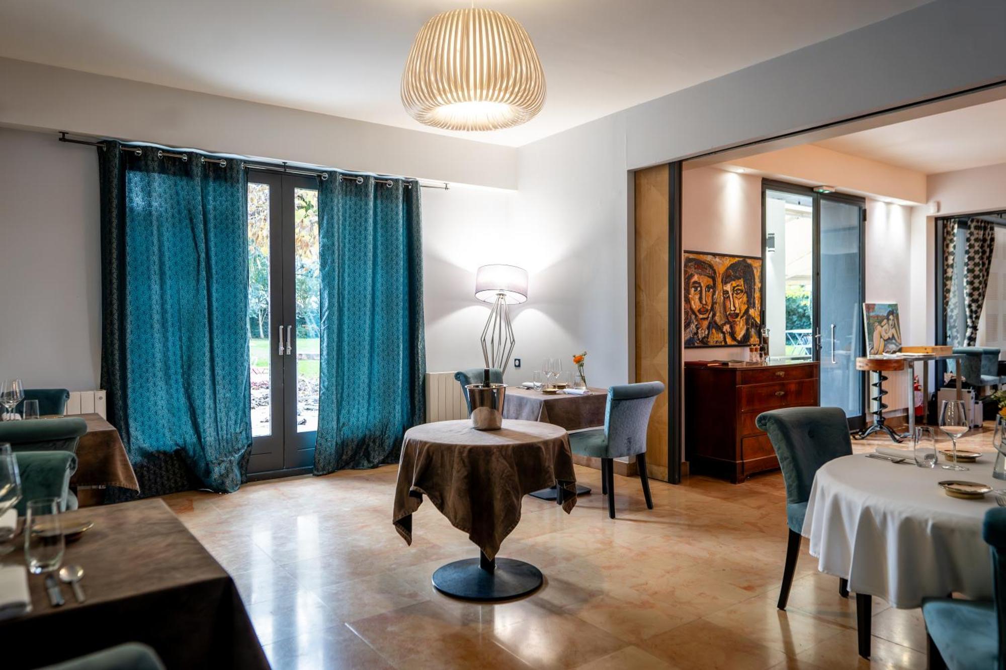 La Redoniere Hotell Romans-sur-Isère Eksteriør bilde